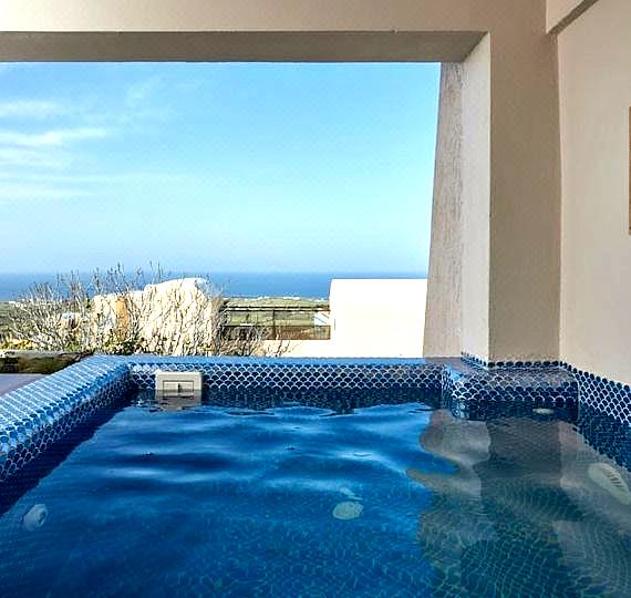 Alyvia Suites